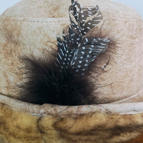Vintage Dead Stock Suede Cloche Hat main image 8